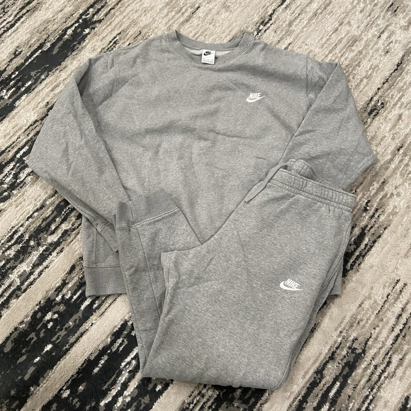 Nike Sportswear Club Fleece Sweatshirt & Pants Gray Sweatsuit Tracksuit   XLarge - Picture 1 of 9